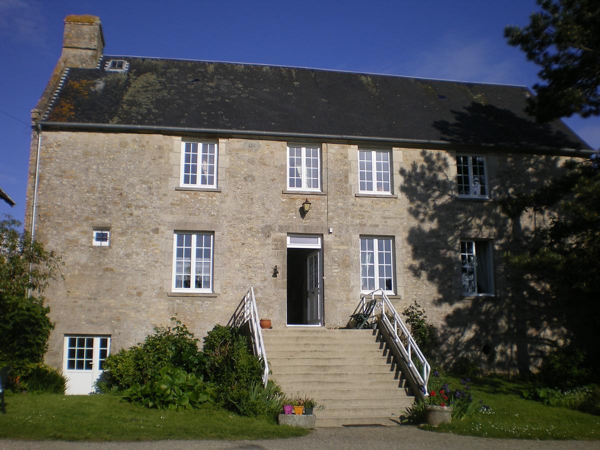 Sainte-Mère-Église フェーム マノワー ラ フィエ Bed & Breakfast エクステリア 写真