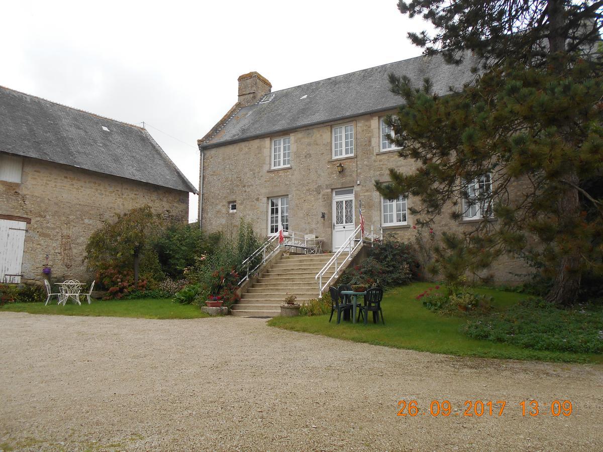 Sainte-Mère-Église フェーム マノワー ラ フィエ Bed & Breakfast エクステリア 写真