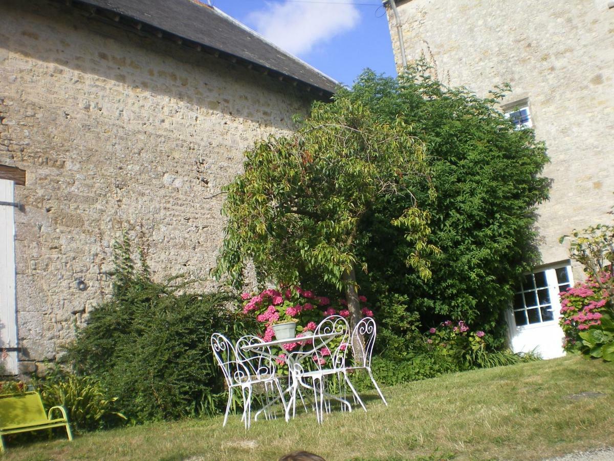 Sainte-Mère-Église フェーム マノワー ラ フィエ Bed & Breakfast エクステリア 写真